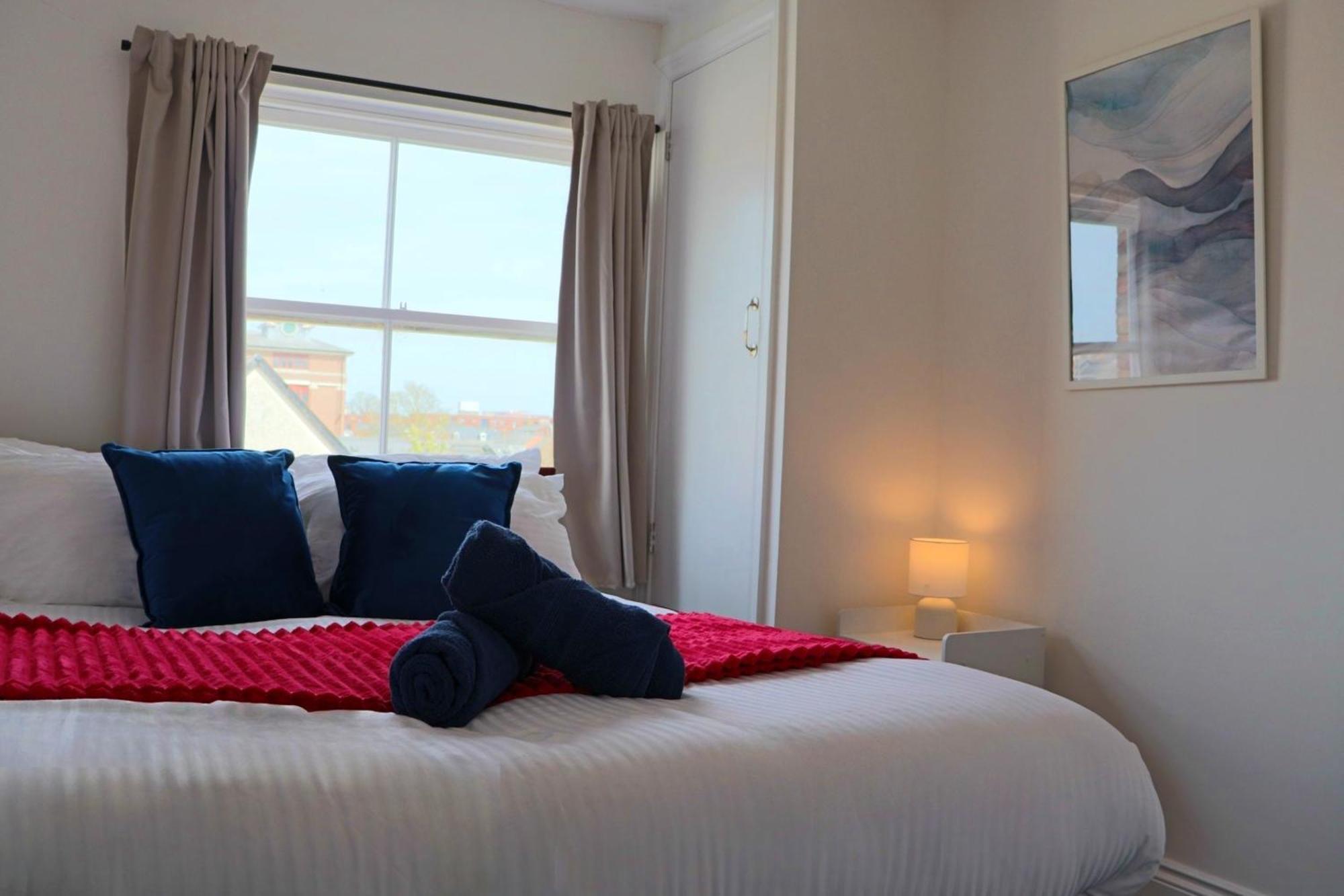 Brand New Modern Apartments Steps From Gloucester Quays Exterior foto